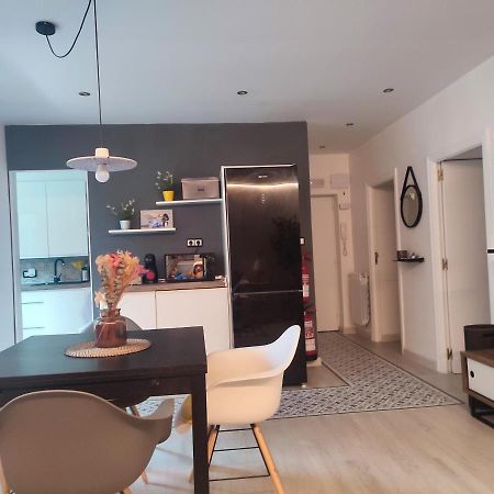 Beach Accommodation Apartment ซานเซบาสเตียน ภายนอก รูปภาพ